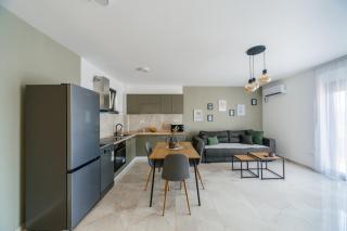 Harizma apartmani - Avenija - 8