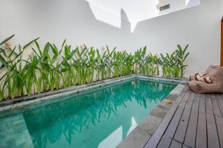 Ellavie Villa Nusa Dua - 1