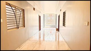HOTEL White S - STAY Near Shri Mahakaleshwar Jyotirlinga Temple - Free Wifi & Free Parking - Fully Air Conditioned And Spacious Room - Excellent Service Recommended - Ujjain - 3
