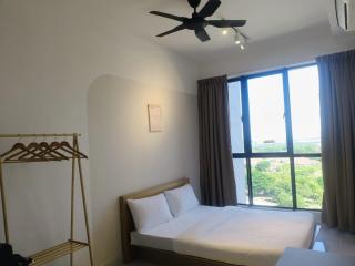 Skytrees Serviced Apartment 2pax cozy studio Aeon Bukit Indah - Johor Bahru - 0