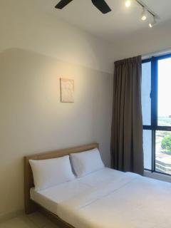 Skytrees Serviced Apartment 2pax cozy studio Aeon Bukit Indah - Johor Bahru - 9