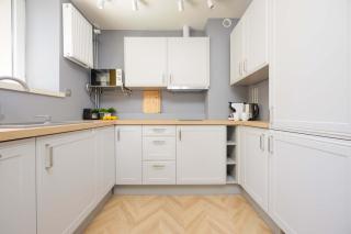 Exceptional Apartment with Air-Conditioning and Balcony in Warsaw by Noclegi Renters - Warsaw - 8