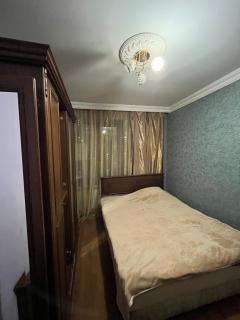 flat - 8