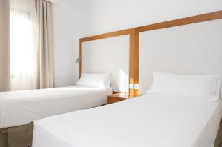 Apartamentos Hesperia Bristol Playa - Corralejo - 6
