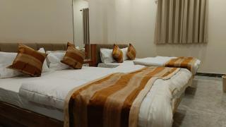 Shri ShyamRaj Hotel Ujjain - Ujjain - 1