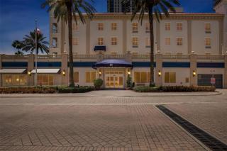 Hampton Inn & Suites St. Petersburg/Downtown - St. Petersburg - 8