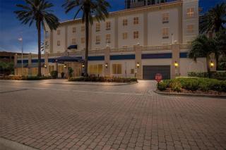 Hampton Inn & Suites St. Petersburg/Downtown - St. Petersburg - 7