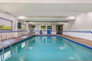 La Quinta by Wyndham Batavia - Batavia - 3