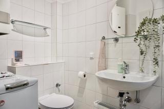 NEU stylisches City Apartment max 4 Personen nähe HBF Koblenz und Innenstadt - Coblença - 1
