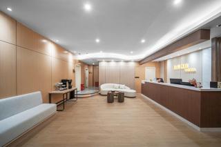 Yijia Hotel -Jiefangbei Hongya Cave - 3