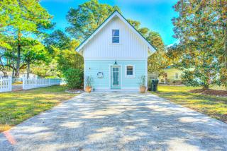 IC1 Little Lifeboat House Dog Friendly - Manteo - 0