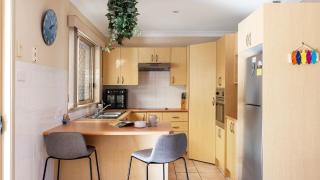 Shoal Bay Townhouse with Spa - Shoal Bay - 6
