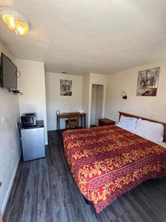 World Motel - 2