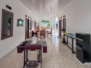 RedDoorz Syariah near AMIKOM Purwokerto - Kedungbanteng - 9