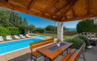 Villa Jelavic - Makarska by Villas Guide - Donji Vinjani - 9