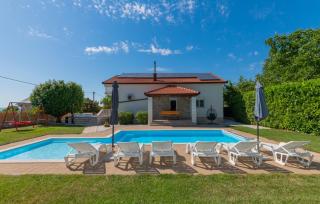 Villa Jelavic - Makarska by Villas Guide - Donji Vinjani - 4