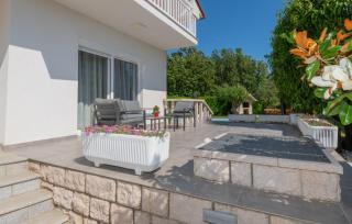 Villa Jelavic - Makarska by Villas Guide - Donji Vinjani - 1