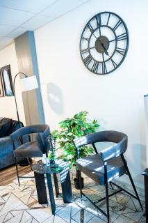 The Cozy Grey Haven Home - 1st floor - Reading - 6