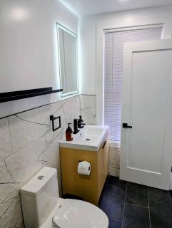 Newly Renovated Charming Apt! 30 Mins to Manhattan - Jersey City - 1
