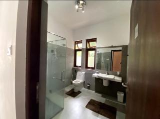 Hotel Yashvardhan Inn - - 9
