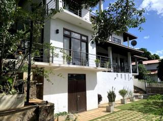 Hotel Yashvardhan Inn - - 7