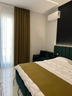 Cozy Corner Rooms - Golem - 8