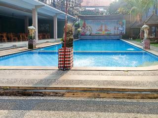 Sans Vibes Giri Palma Hotel and Villas - Malang - 6