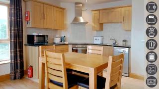 St Angela's Lakeside Aparthotel SALA - 2