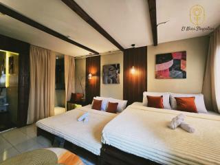 El Nissi Staycation, THE DELUXE CABIN, Enchanted Kingdom - Santa Rosa - 8