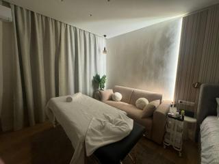 Ermou Luxury Suites - Atene - 8