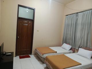 Hotel Handayani - Kepandean - 3