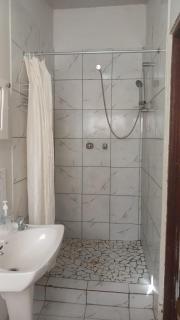 RedPillars One Bedroom Self Catering Unit - Gqeberha - 3