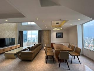 Charming white Saigon Penthouse 4 bed 4 bath - Ho Chi Minh City - 3