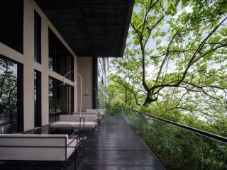 YOLO Eling Art Museum Hotel - 3
