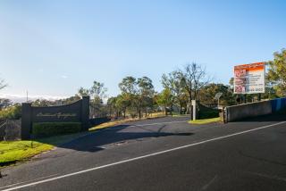 BATHURST GOLDFIELDS MOTEL at 428 CONROD STRAIGHT MOUNT PANORAMA - 1