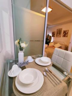 Solara's Azure Staycation - Manila - 4