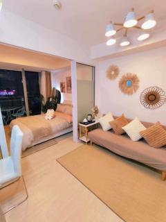 Solara's Azure Staycation - Manila - 1