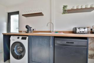 Charming 3 Bed Home Near Caerphilly Castle - Caerphilly - 2