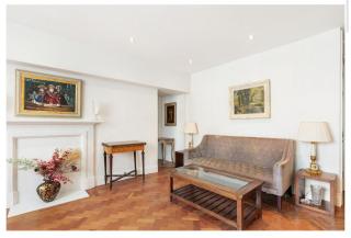 2 Bedroom Apartment Queensway - Moffat - 4