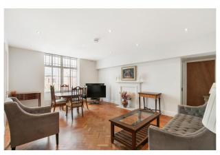 2 Bedroom Apartment Queensway - Moffat - 2