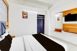 Hotel O Silver Palace - Ahmedabad - 4