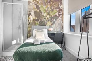 The Family Nest – 3-Bed Apartment with Parking - 6