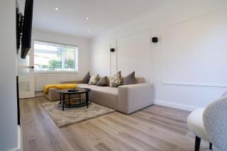 Wickford Escape: 3BD Stay near Southend - Wickford - 0