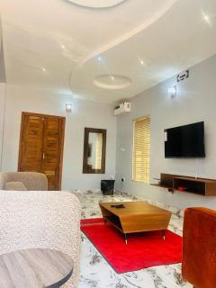 Executive 3 Bedroom Flat at WTC Estate - 4