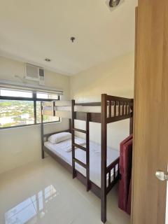 The MIDPOINT Residences 2 bedroom for couple or family condo near Ayala Center Cebu and SM City Cebu - Mandaue - 1