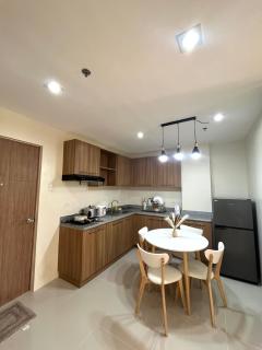 The MIDPOINT Residences 2 bedroom for couple or family condo near Ayala Center Cebu and SM City Cebu - Mandaue - 8