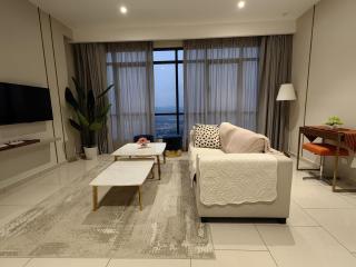 Doubletree Resident Royal Lux - Shah Alam - 0