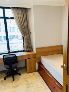 Apartemen Exclusive Slipi Grogol Senayan Sudirman 3BR 1 Full Furnished - Giacarta - 5