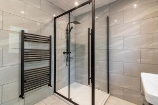 LuNa Apartment-3bed Sleeps 6 - FamilyContractors - 1