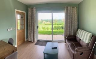 Lakemount Lodge - - 9
